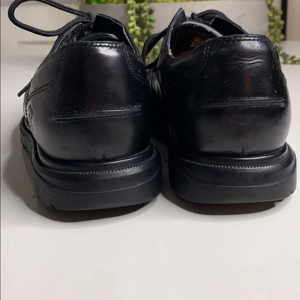 Timberland Waterproof Genuine Leather Lace shoes black men’s 10.5
